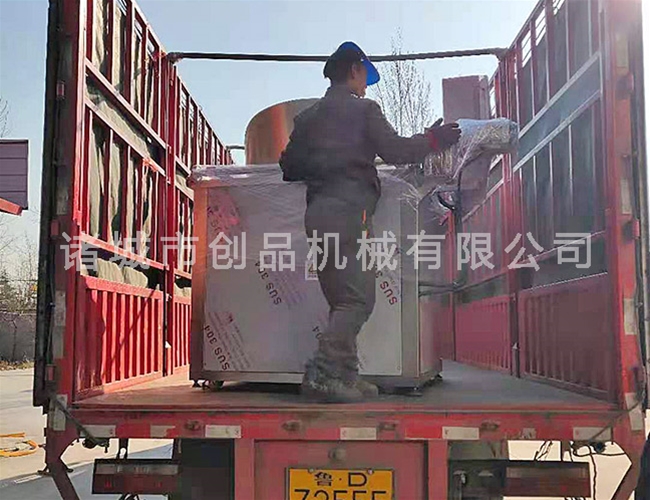 油炸機(jī)發(fā)貨現(xiàn)場